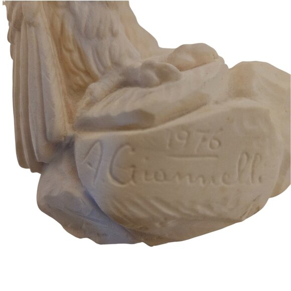 Vintage Alabaster Eagle Sculpture – Signed A. Giannelli, 1973 (8") - Picture 4 of 6